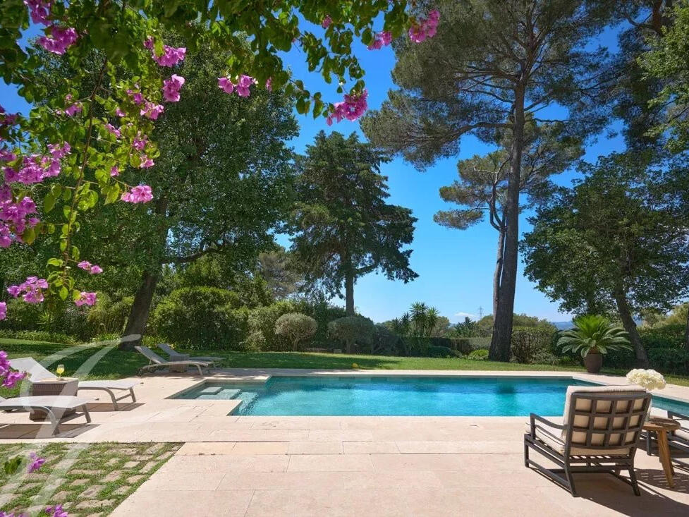 House Mougins