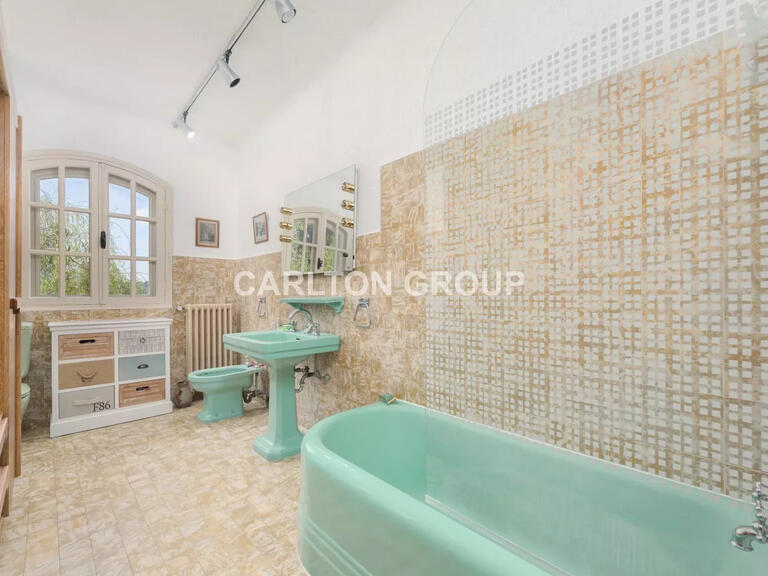 Maison Mougins - 4 chambres - 265m²