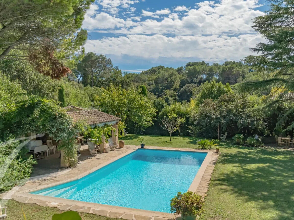 House Mougins