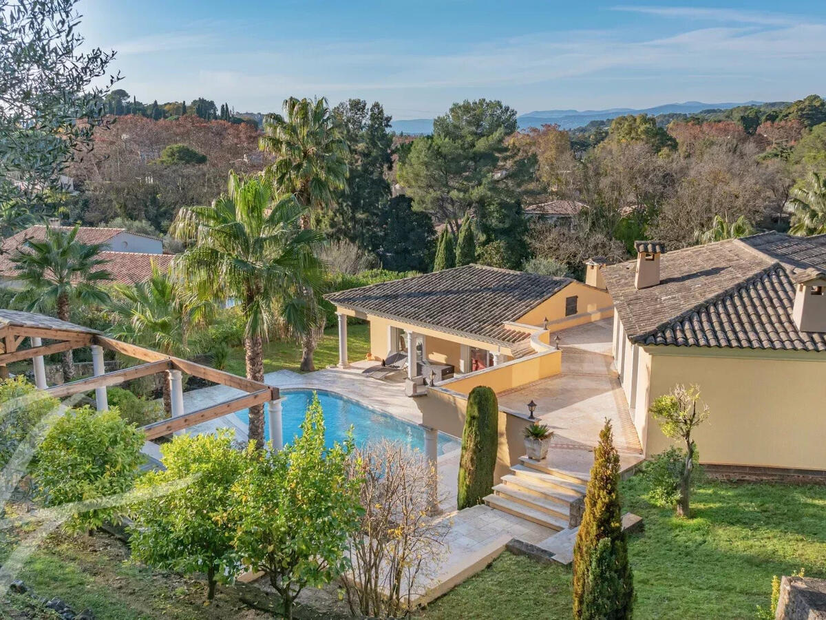 House Mougins