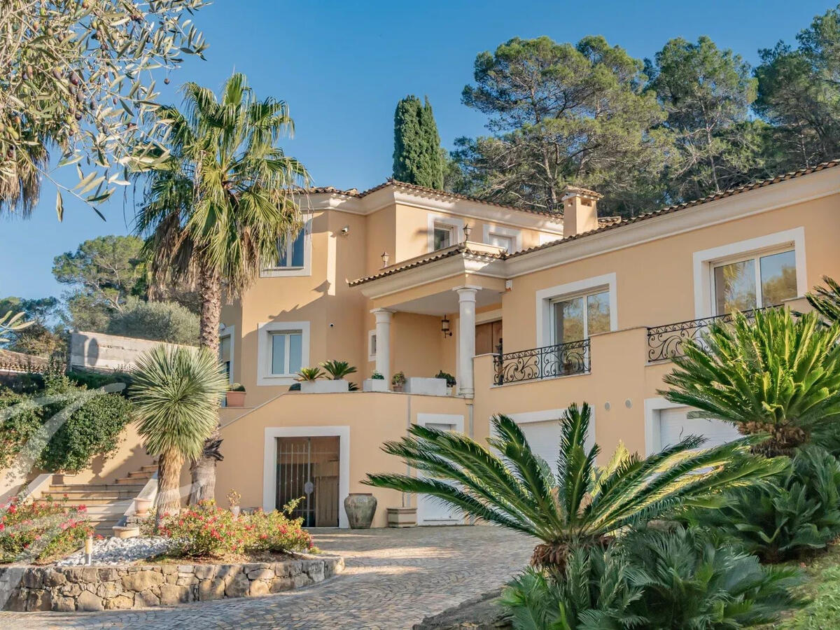 House Mougins