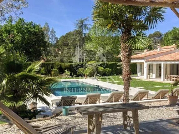 Maison Mougins - 7 chambres - 355m²