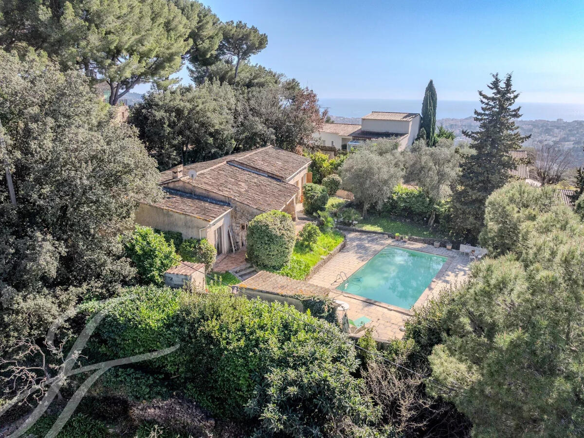 House Mougins