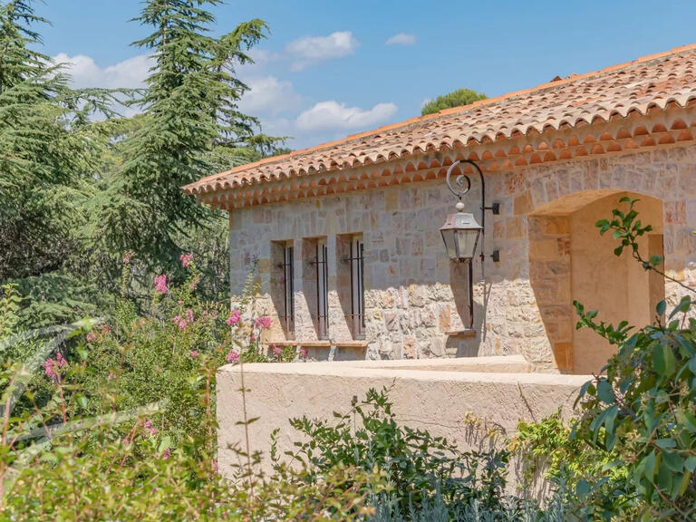 Property Mougins - 5 bedrooms - 300m²