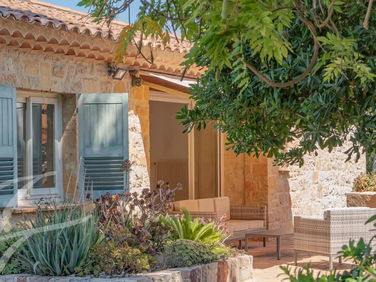 Property Mougins