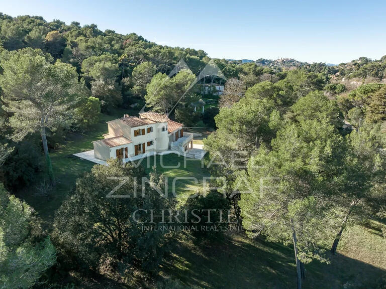 Villa Mougins - 5 bedrooms - 320m²