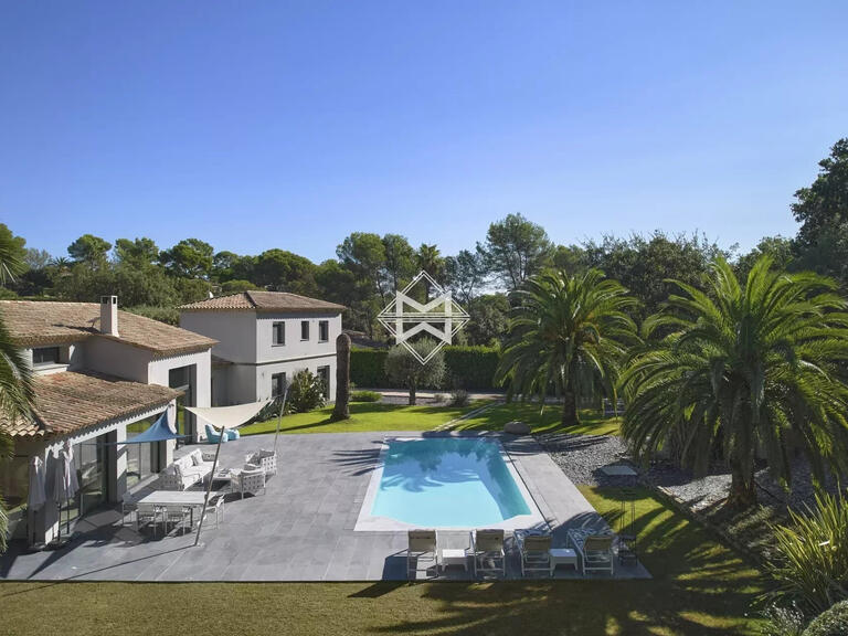 Villa Mougins - 4 bedrooms - 310m²