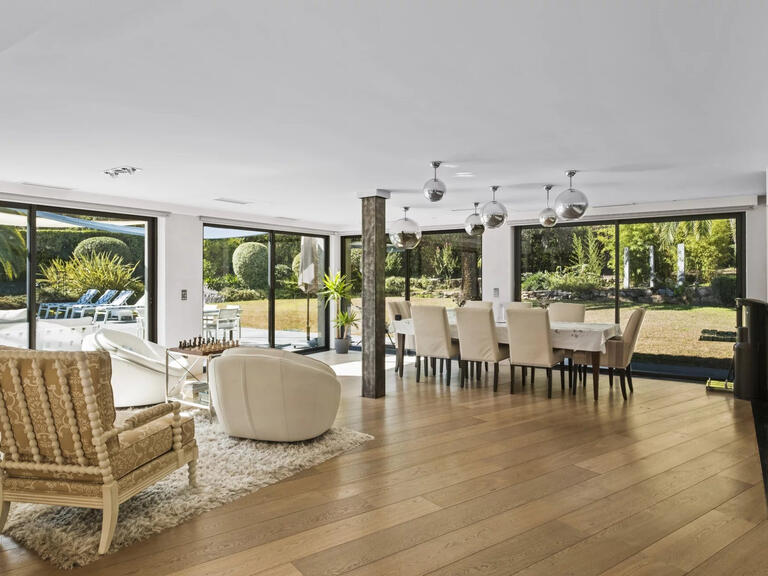 Villa Mougins - 4 bedrooms - 310m²