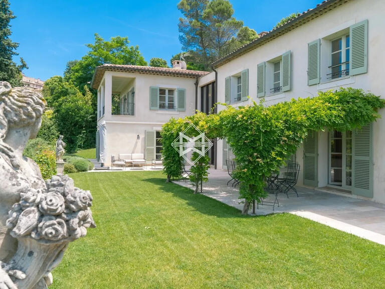 Villa Mougins - 5 bedrooms - 450m²