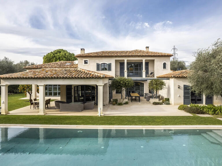 Villa Mougins - 5 bedrooms - 380m²