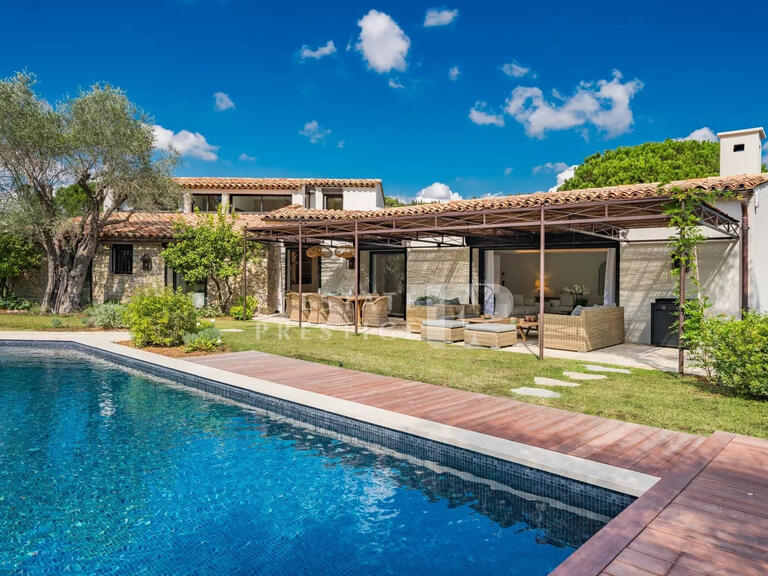 Villa Mougins - 5 bedrooms - 330m²