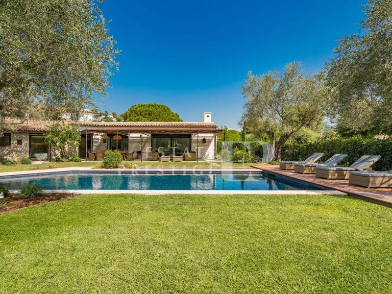 Villa Mougins - 5 bedrooms - 330m²