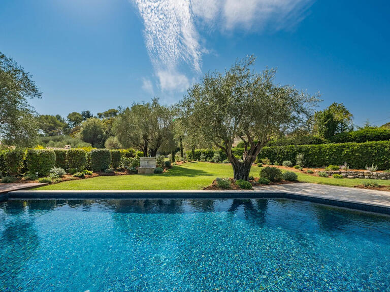 Villa Mougins - 5 bedrooms - 260m²