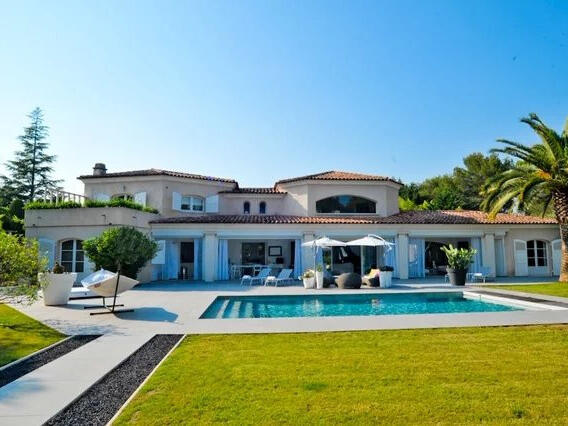 Villa Mougins - 4 bedrooms - 250m²