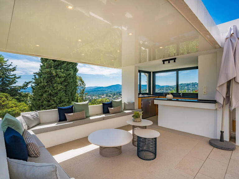 Villa Mougins - 5 bedrooms - 301m²