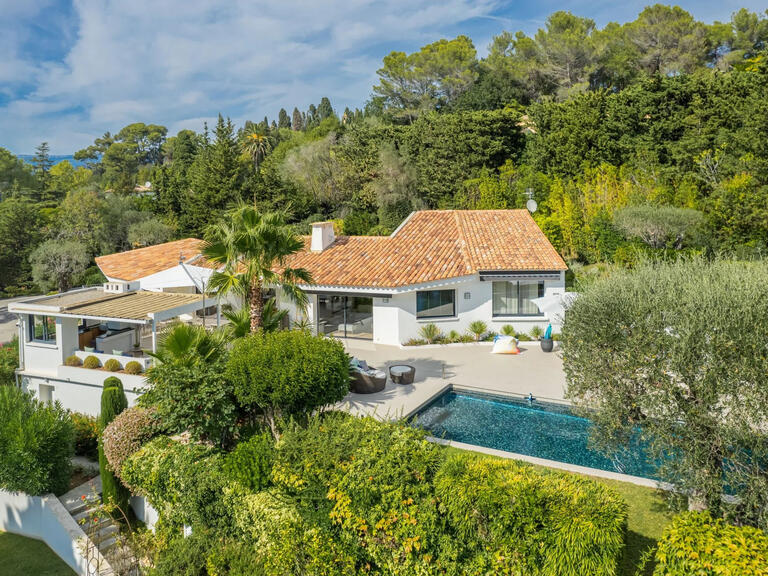 Villa Mougins - 5 bedrooms - 301m²