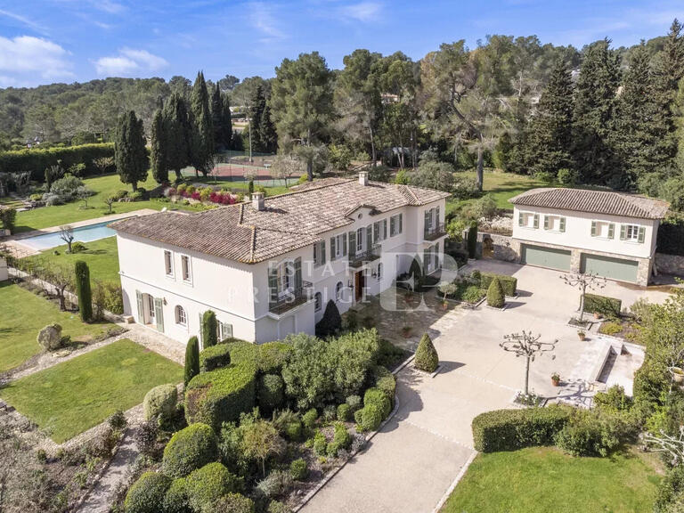 Villa Mougins - 9 chambres - 857m²