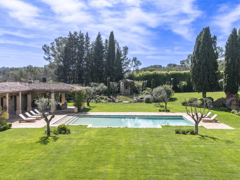 Villa Mougins - 9 bedrooms - 857m²