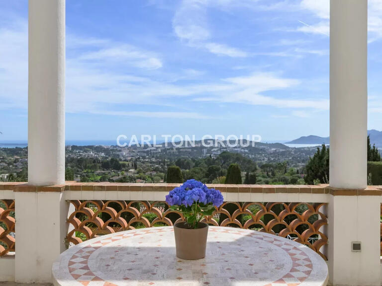 Villa avec Vue mer Mougins - 5 chambres - 231m²