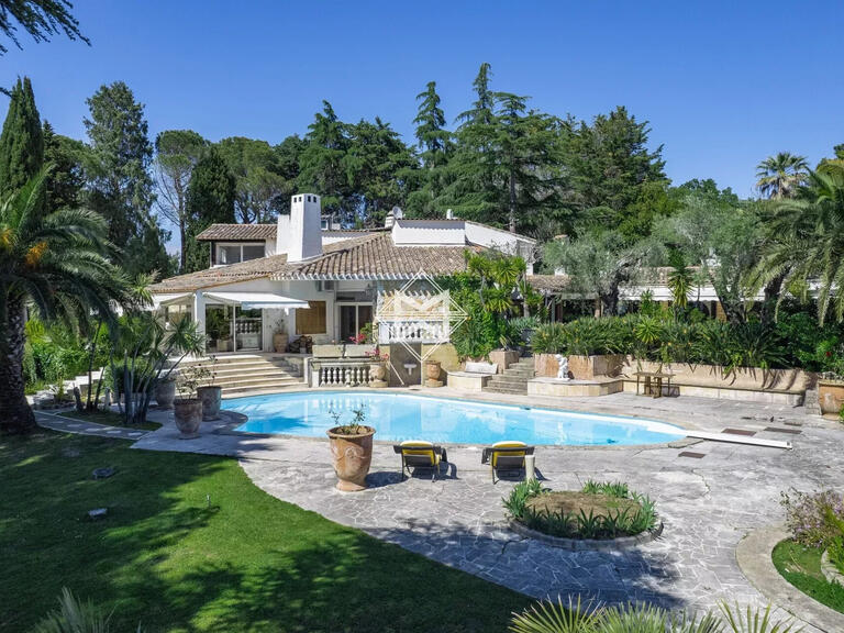 Vente Villa avec Vue mer Mougins - 9 chambres