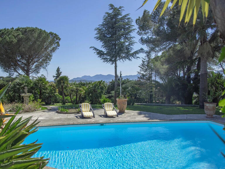 Villa Mougins - 9 bedrooms - 587m²