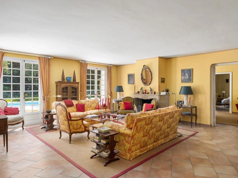 Villa Mougins - 5 bedrooms - 227m²