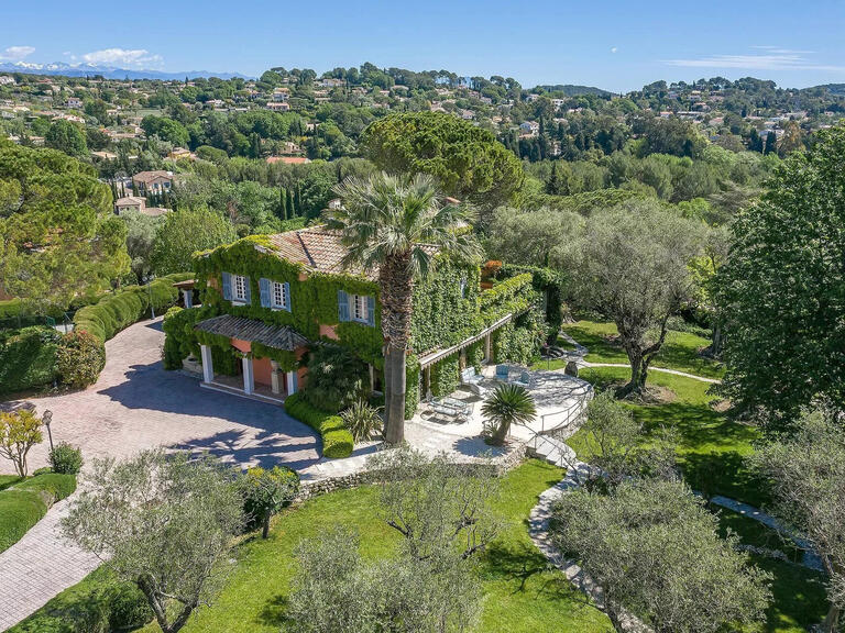 Villa Mougins - 5 bedrooms - 420m²