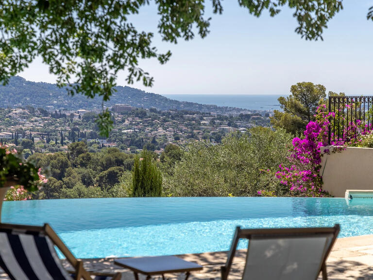 Villa Mougins - 5 bedrooms - 264m²