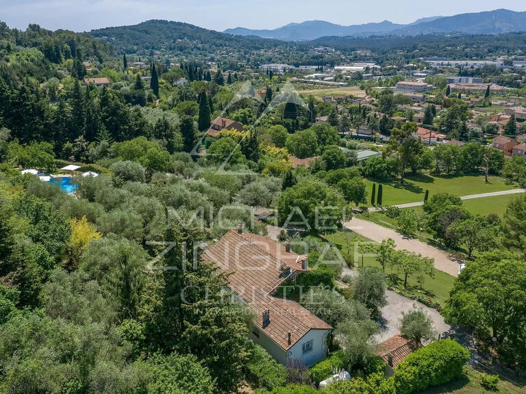 Villa Mougins - 5 bedrooms - 250m²