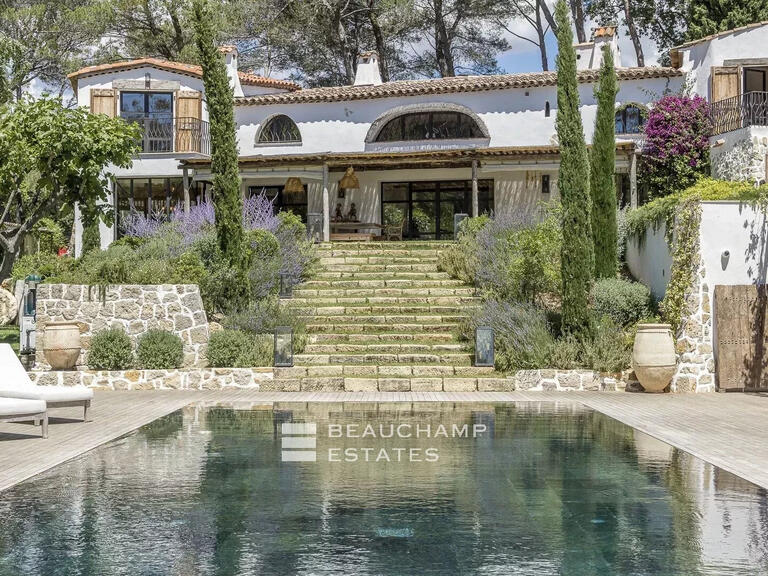 Villa Mougins - 5 bedrooms - 400m²