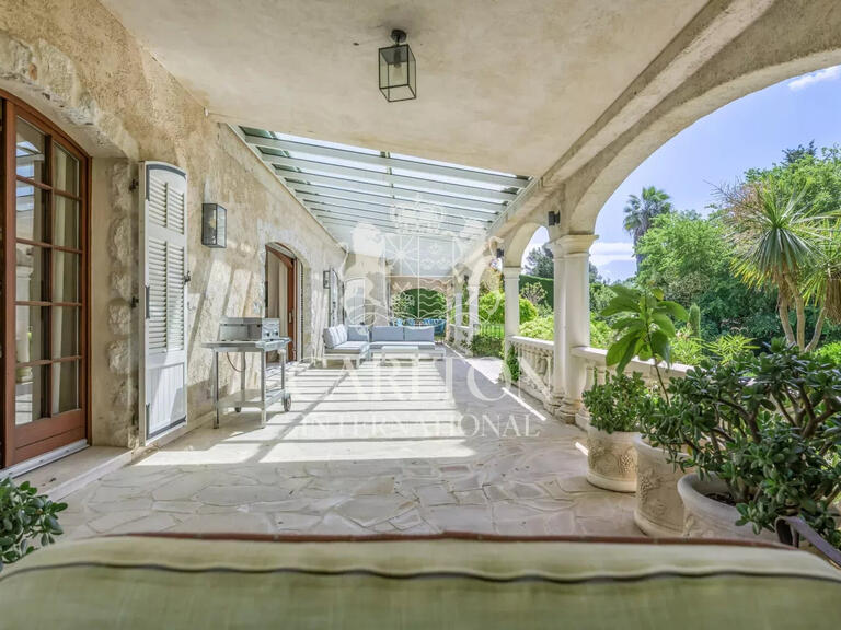 Villa Mougins - 6 bedrooms - 230m²