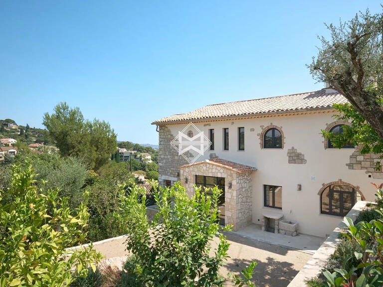 Villa Mougins - 4 bedrooms - 220m²