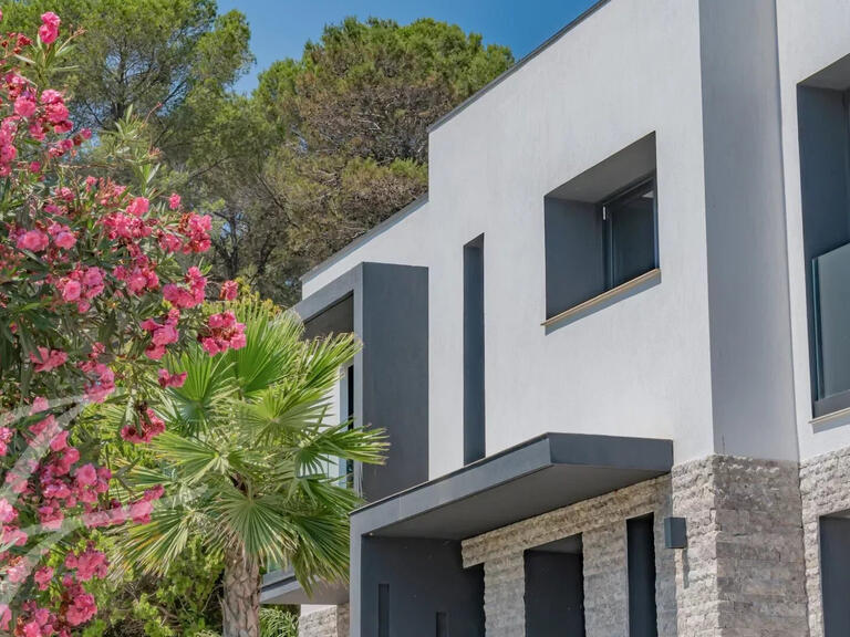 Villa Mougins - 5 bedrooms - 300m²