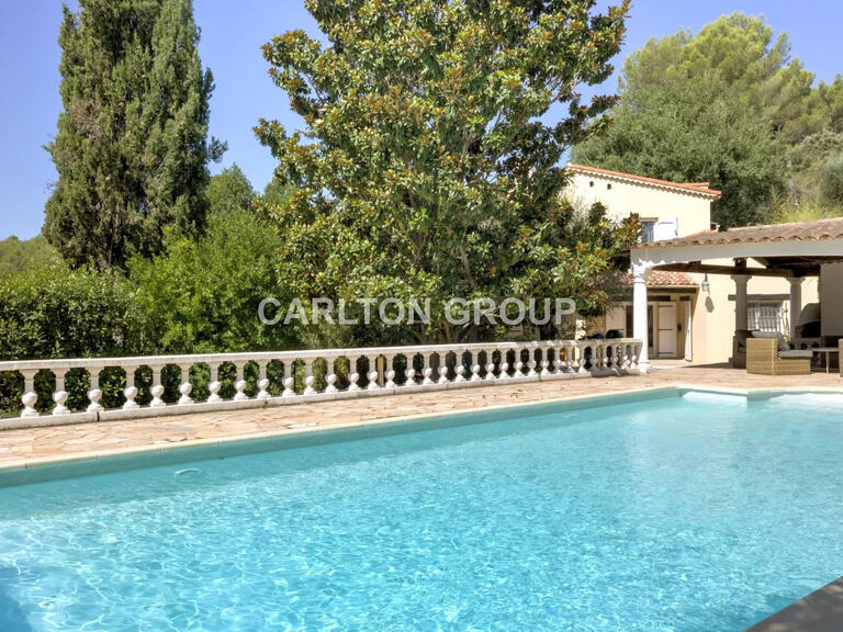 Villa Mougins - 5 bedrooms - 168m²