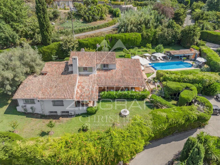 Villa Mougins - 5 bedrooms - 243m²