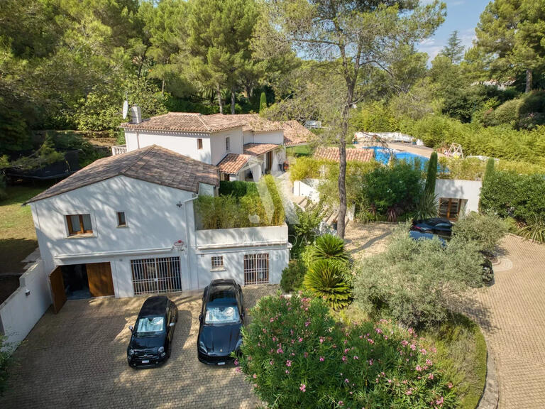 Villa Mougins - 6 bedrooms - 330m²