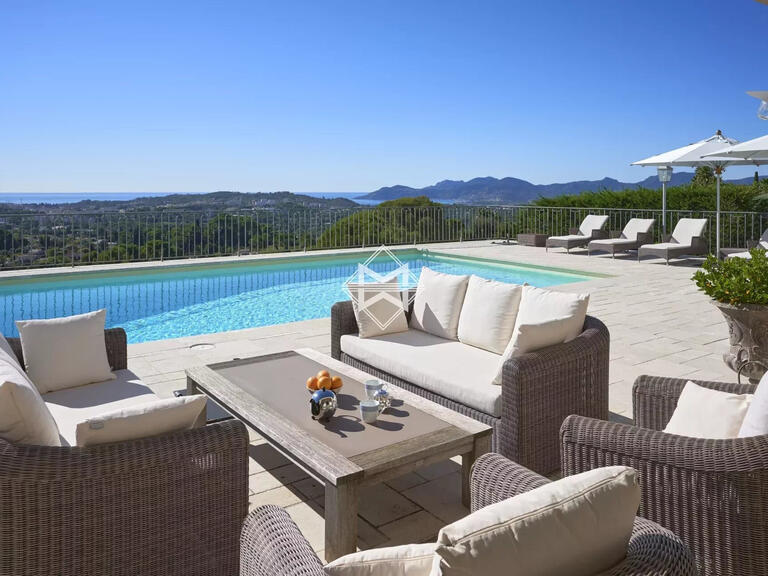 Villa Mougins - 5 bedrooms - 323m²