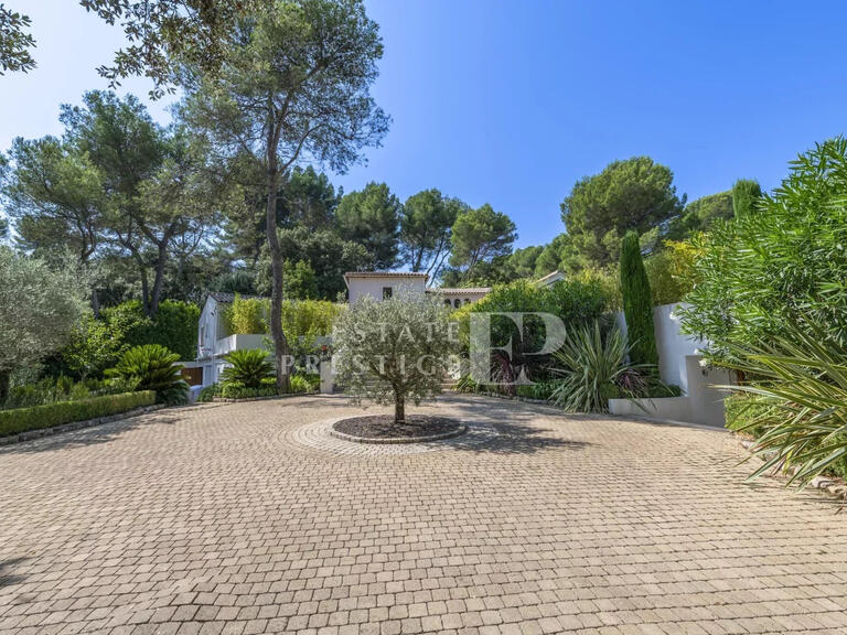 Villa Mougins - 7 bedrooms - 362m²