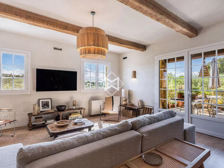 Villa Mougins - 3 bedrooms - 261m²