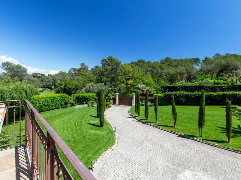 Villa Mougins - 5 bedrooms - 400m²