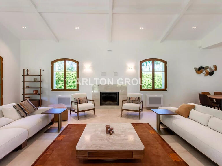 Villa Mougins - 5 bedrooms - 400m²