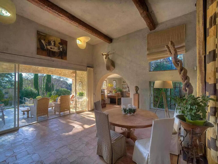 Villa Mougins - 5 bedrooms - 290m²