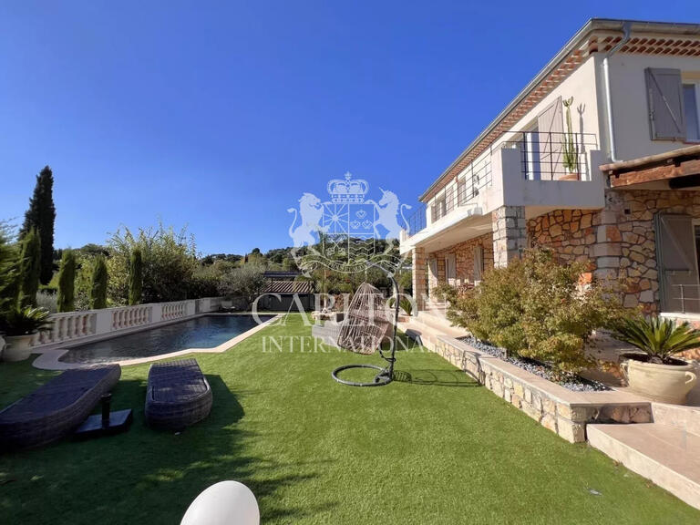 Villa Mougins - 4 bedrooms - 122m²