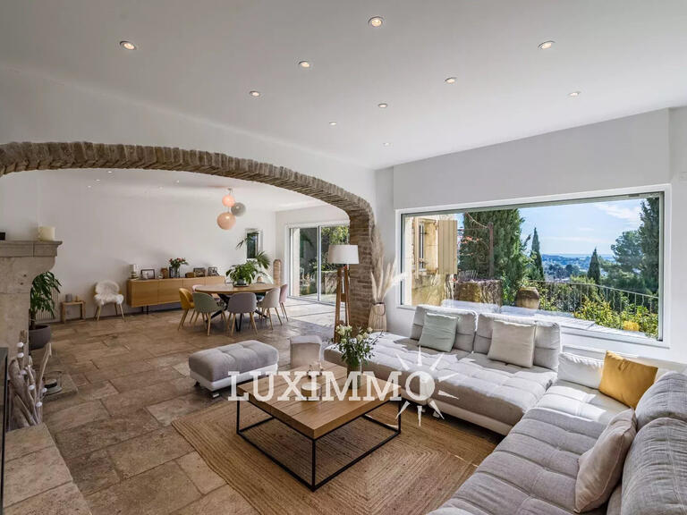 Villa Mougins - 5 bedrooms - 286m²