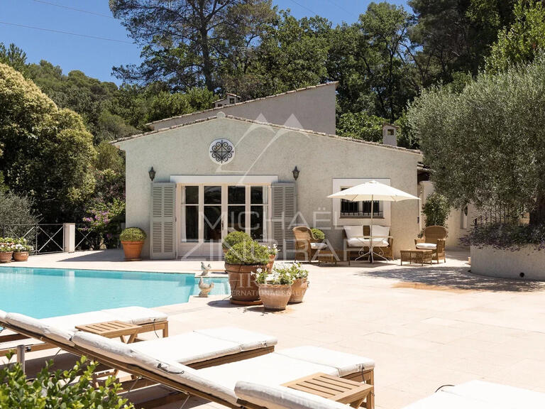 Villa Mougins - 5 bedrooms - 295m²