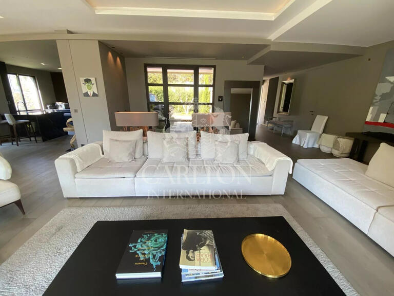 Villa Mougins - 5 bedrooms - 220m²