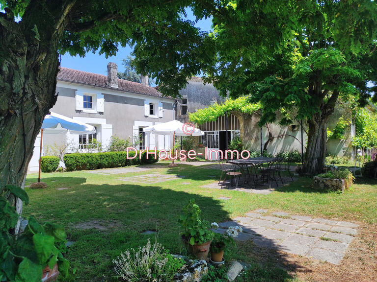 Villa Mouliets-et-Villemartin - 11 bedrooms - 600m²