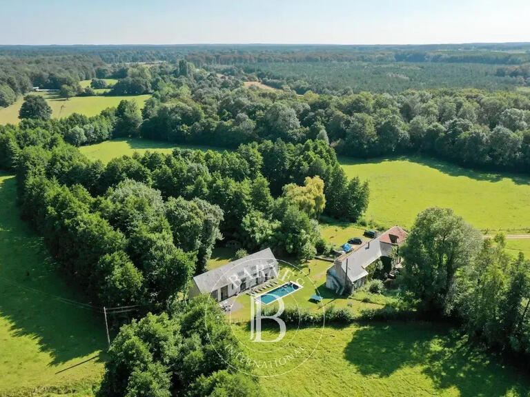 Mill Mouliherne - 7 bedrooms - 400m²