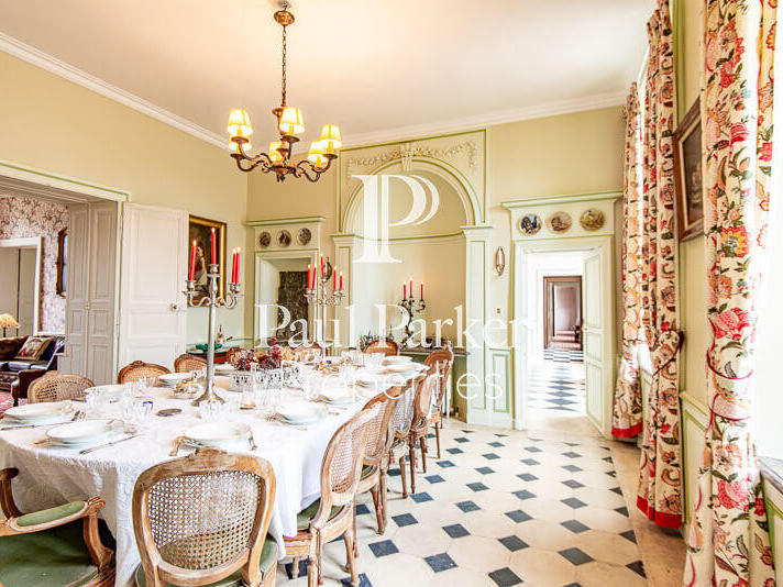 Vente Château Moulins - 13 chambres