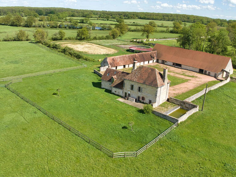 Property Moulins - 4 bedrooms - 280m²